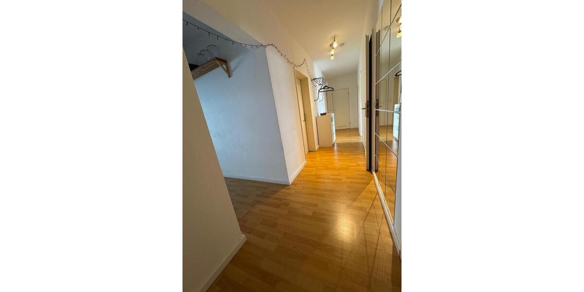 Wohnen auf Zeit Lüneburg - 14 Zimmer, 95 m&sup2;, 360&euro; | Angebot:26693080