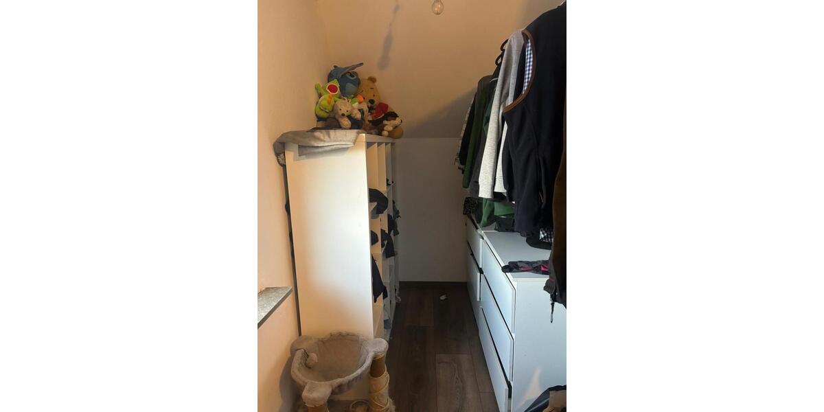 Dachgeschoßwohnung Wingst - 3 Zimmer, 78 m&sup2;, 750&euro; | Angebot:25964849