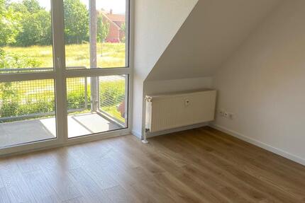 2-Zimmer DG-Wohnung für Single