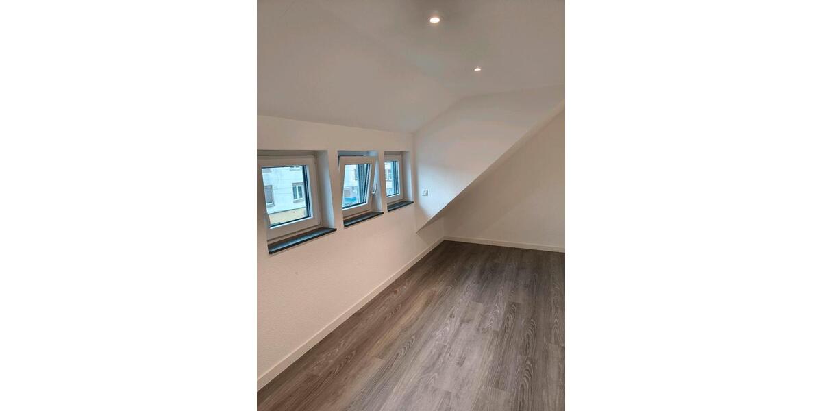 Dachgeschoßwohnung Hamm Daberg - 3 Zimmer, 60 m&sup2;, 650&euro; | Angebot:25861361