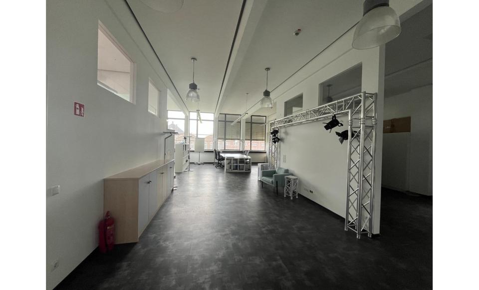 Gewerbeobjekt Mönchengladbach Süd - 180&euro; | Angebot:26105135