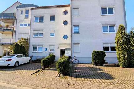 Wohnung zum Mieten in Bitterfeld 688 € 86.18 m² 4 zimmer