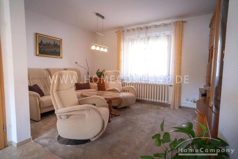 MöbliertFurnished Reihenhaushaus mit Grundstück in Dresden-Niedersedlitz max. 3 Personen
