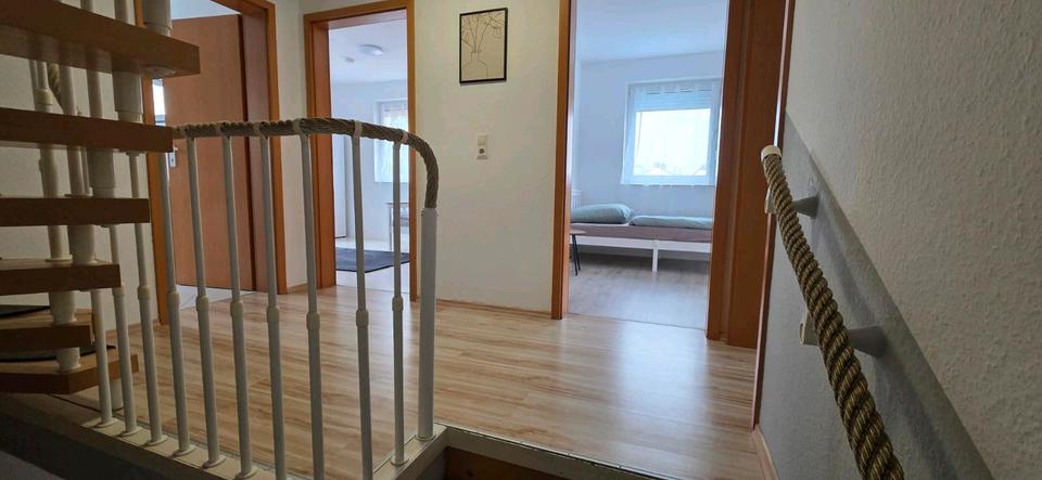 Wohnen auf Zeit Delmenhorst - 4 Zimmer, 130 m&sup2;, 35&euro; | Angebot:23729636