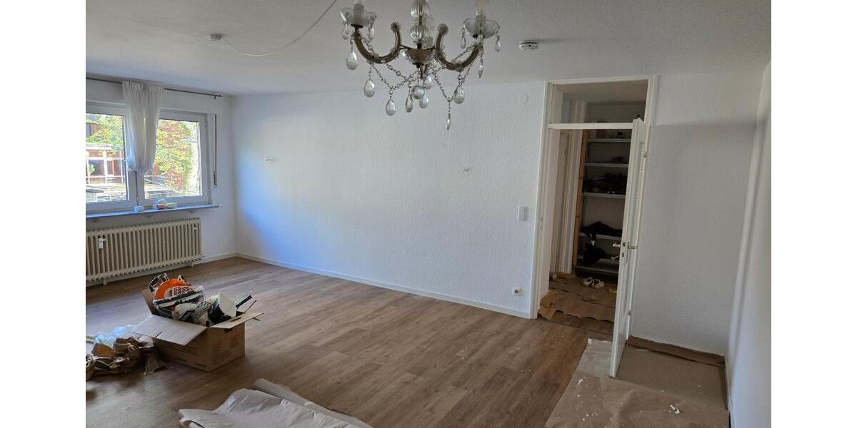 Etagenwohnung Karlsruhe Südstadt - 3 Zimmer, 85 m&sup2;, 800&euro; | Angebot:26256451
