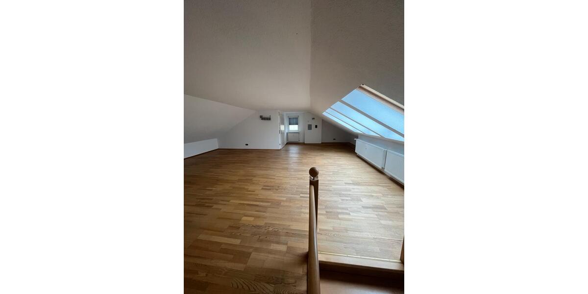 Etagenwohnung Friedrichsthal - 3 Zimmer, 140 m&sup2;, 850&euro; | Angebot:25150581