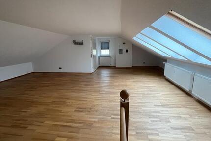 Wohnung Friedrichsthal - 3 Zimmer, 140 m&sup2;, 850&euro; | Angebot:25150581