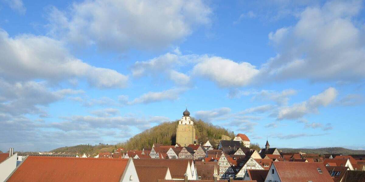 Etagenwohnung Herrenberg - 4 Zimmer, 110 m&sup2;, 1.020&euro; | Angebot:26894940