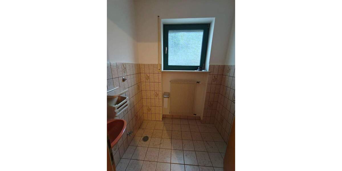 Etagenwohnung Gersfeld (Rhön) Gersfeld - 3 Zimmer, 110 m&sup2;, 750&euro; | Angebot:25668616