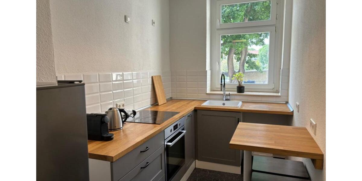 Helle, vollmöbilierte 2-Zimmer Wohnung mit EBK & DSL 2 zimmer