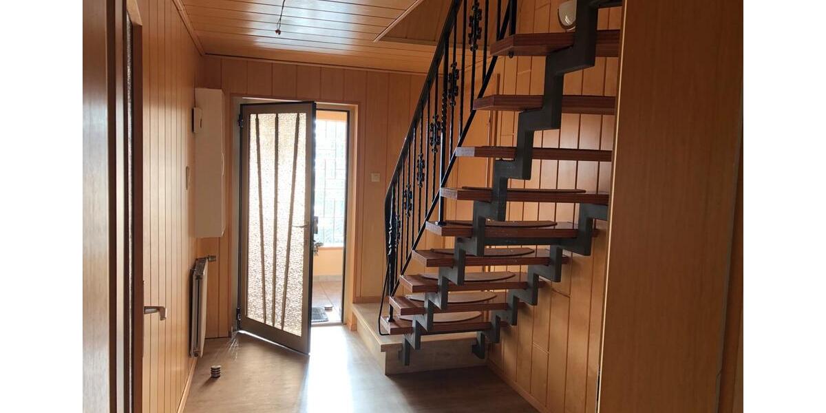 Einfamilienhaus zur Miete 5 zimmer