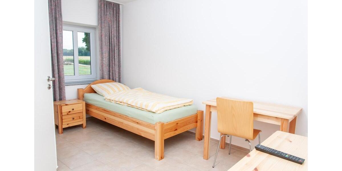 Wohnen auf Zeit Polling - 9 Zimmer, 18 m&sup2;, 140&euro; | Angebot:18998075