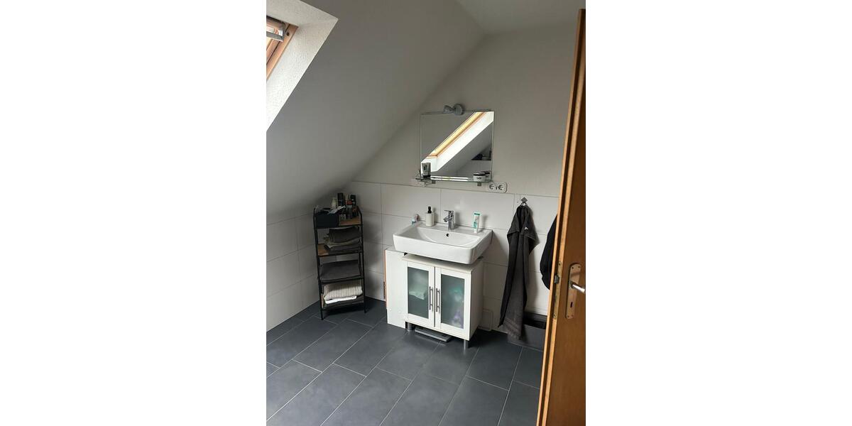 Dachgeschoßwohnung Gebhardshain - 2 Zimmer, 63 m&sup2;, 650&euro; | Angebot:26705200