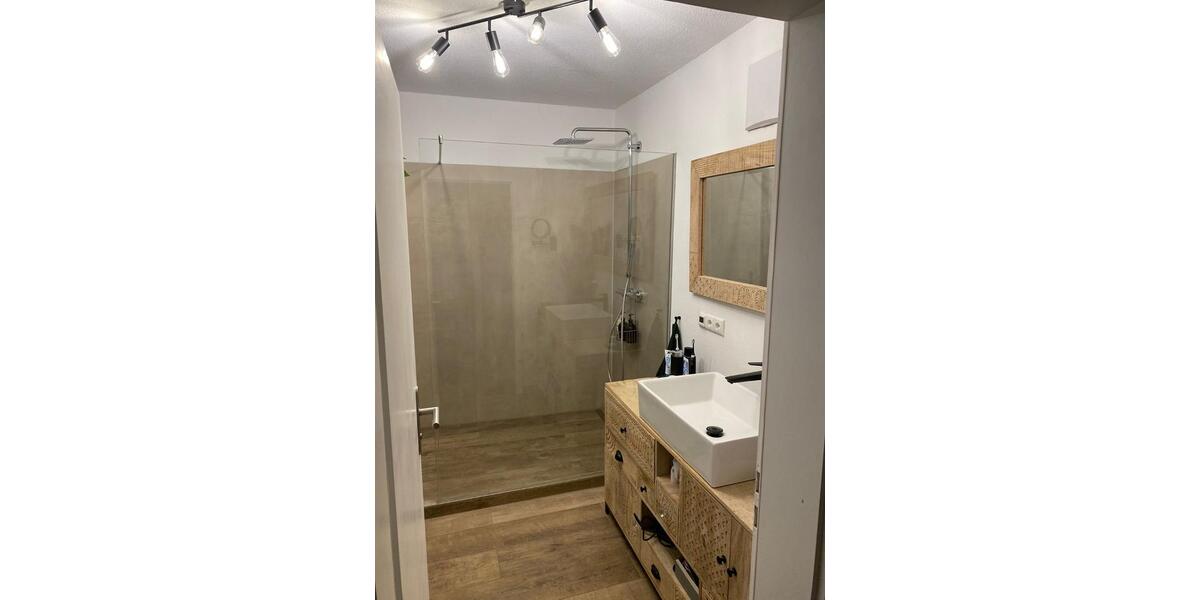 Einfamilienhaus Altötting - 5 Zimmer, 137 m&sup2;, 1.750&euro; | Angebot:25948036