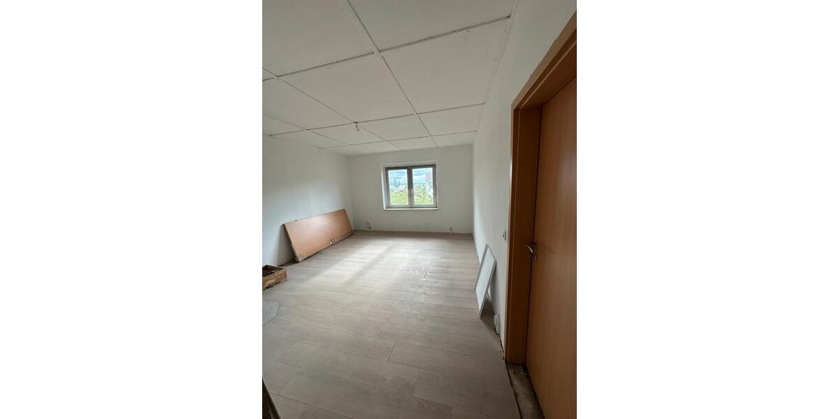 Etagenwohnung Zehdenick - 3 Zimmer, 64 m&sup2;, 435&euro; | Angebot:26535484