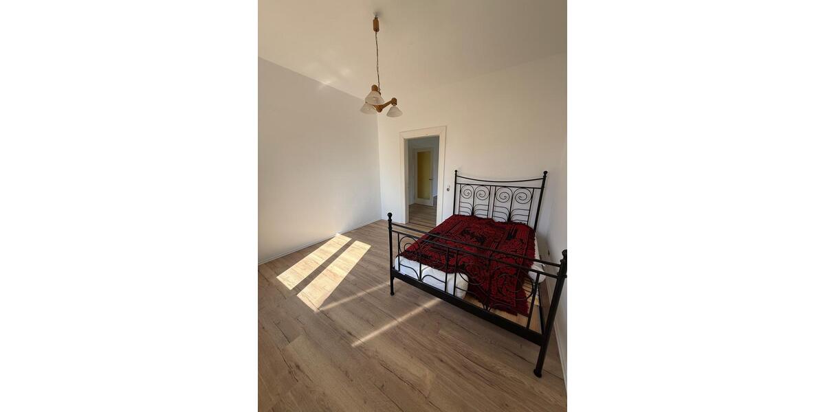 Hochparterre Neu-Anspach Anspach - 3.5 Zimmer, 95 m&sup2;, 1.300&euro; | Angebot:26692218
