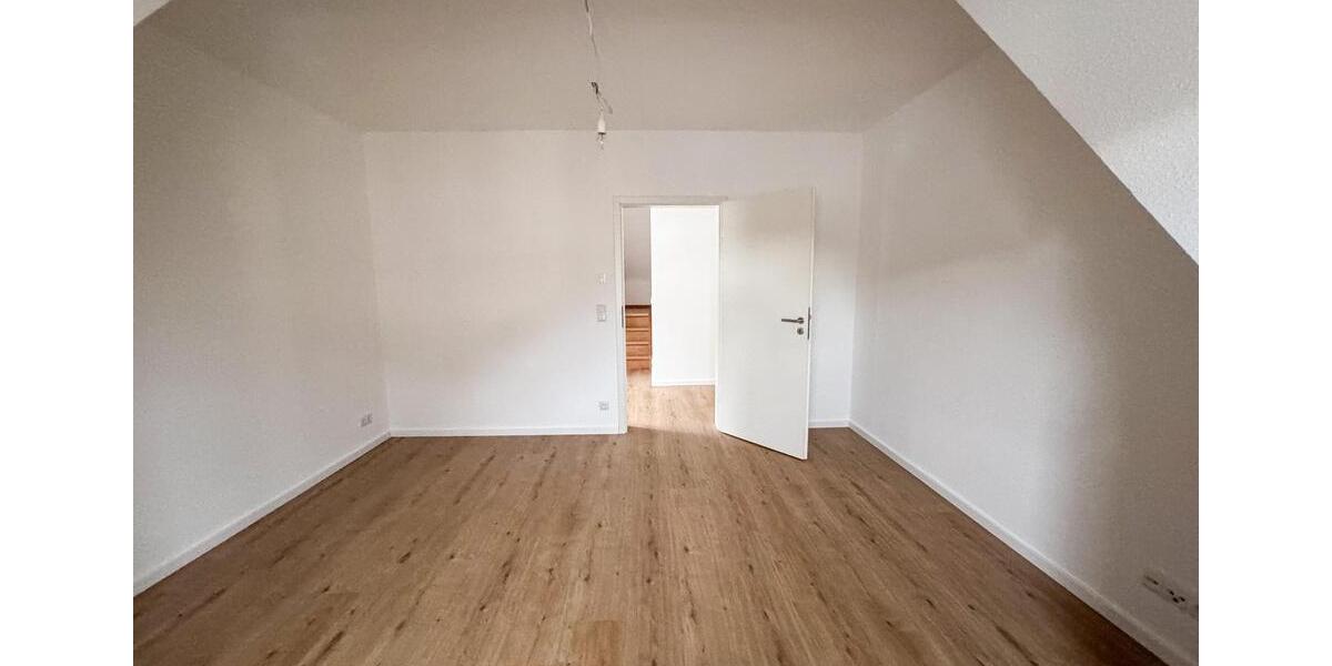 Maisonettenwohnung Groß-Gerau Gerau - 3 Zimmer, 115 m&sup2;, 1.640&euro; | Angebot:26040924