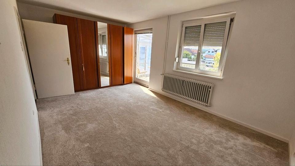 5 WG Zimmer in Regenstauf (Studenten Azubis)