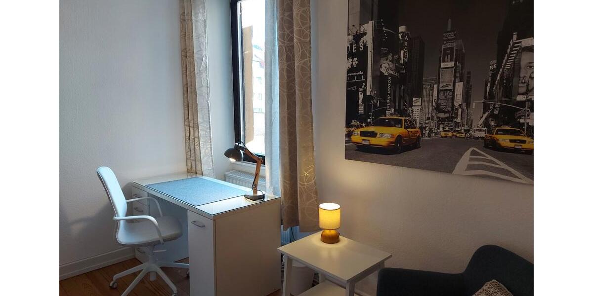 Wohnen auf Zeit Saarbrücken - 3 Zimmer, 100 m&sup2;, 525&euro; | Angebot:26632826