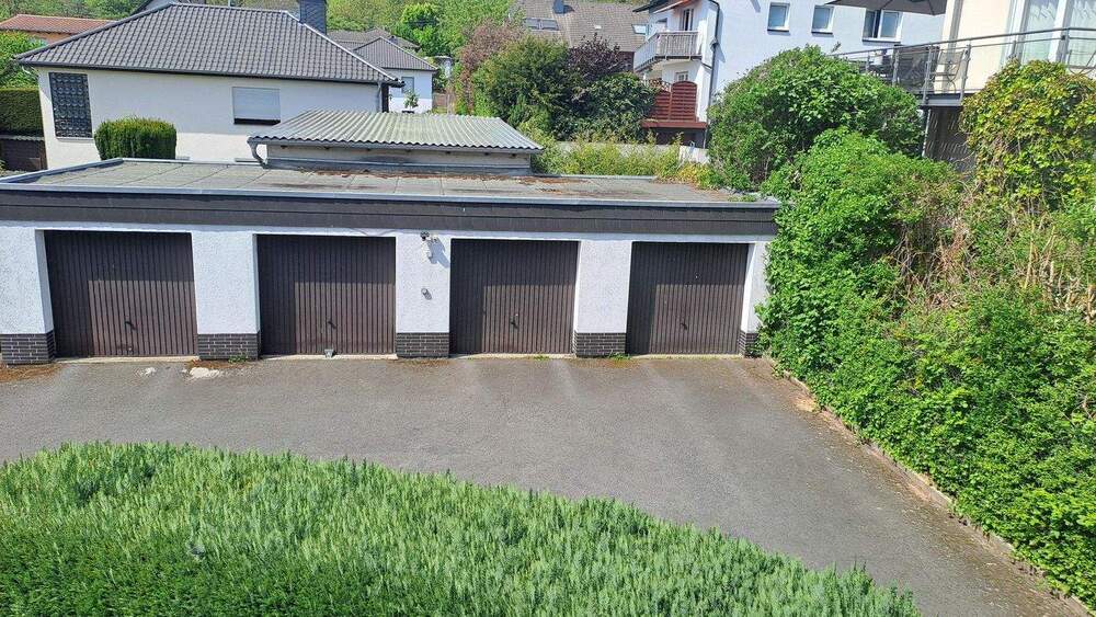 Etagenwohnung Kassel Harleshausen - 3 Zimmer, 95 m&sup2;, 830&euro; | Angebot:23866145