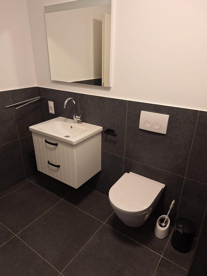 Exklusive 2 Zimmer Neubauwohnung mit Stellplatz und Einbauküche zimmer
