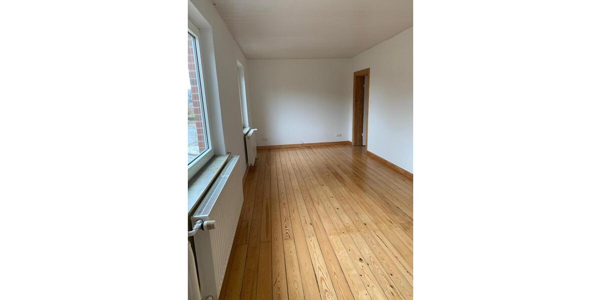 Etagenwohnung Salzhausen - 5 Zimmer, 151 m&sup2;, 1.500&euro; | Angebot:26398885