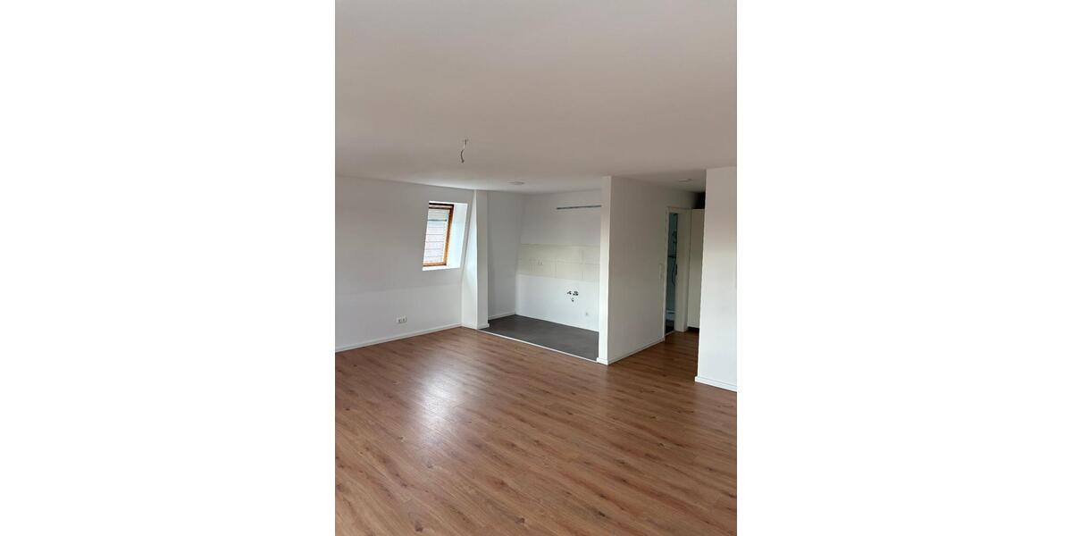 Etagenwohnung Röbel/Müritz Müritz - 2 Zimmer, 57 m&sup2;, 456&euro; | Angebot:25907362