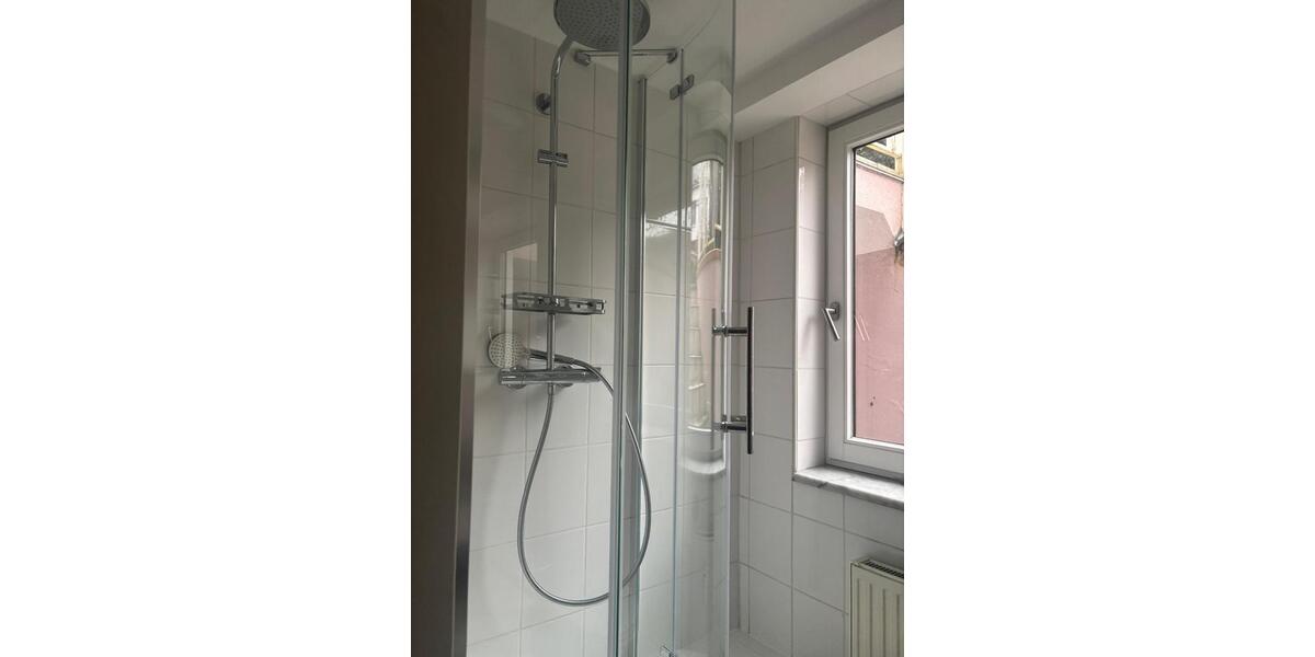 Erdgeschoßwohnung München Aubing-Lochhausen-Langwied - 5 Zimmer, 160 m&sup2;, 2.900&euro; | Angebot:25102130