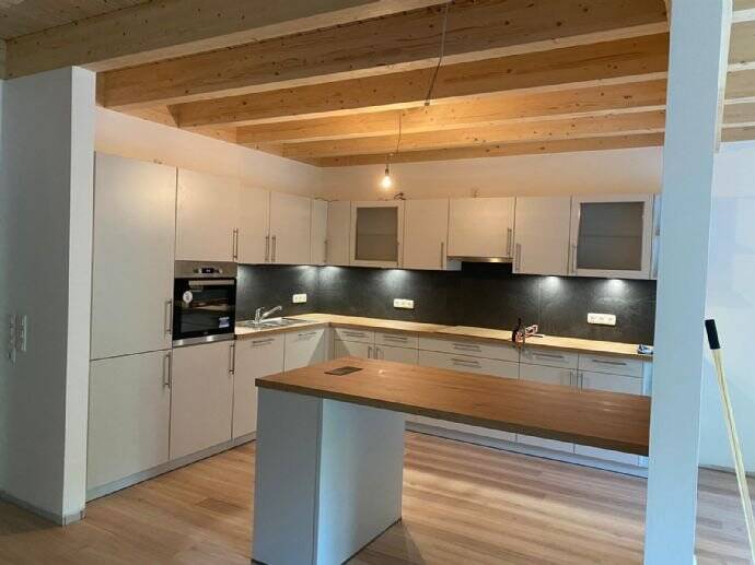 Etagenwohnung Hamburg Nienstedten - 5 Zimmer, 140 m&sup2;, 3.500&euro; | Angebot:26190642