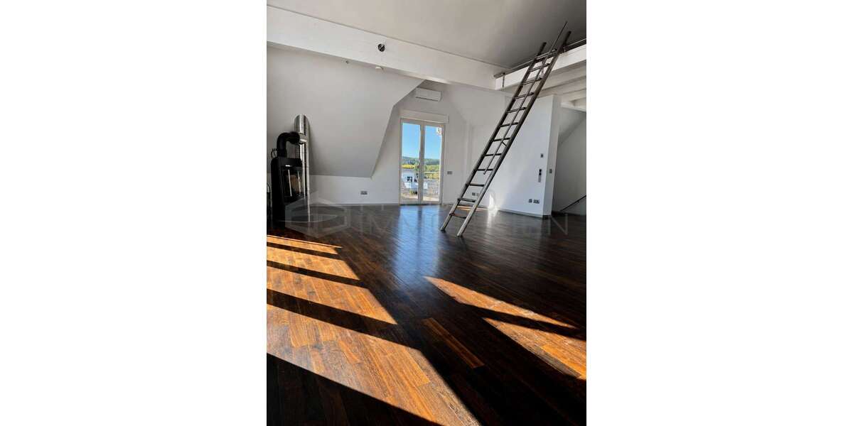 Etagenwohnung Taunusstein - 2 Zimmer, 94 m&sup2;, 950&euro; | Angebot:26788249