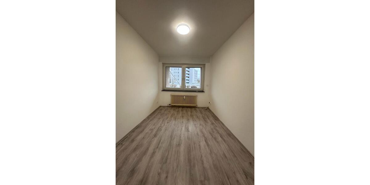 Wohnen auf Zeit Mainz Bretzenheim - 4 Zimmer, 1 m&sup2;, 545&euro; | Angebot:25791498