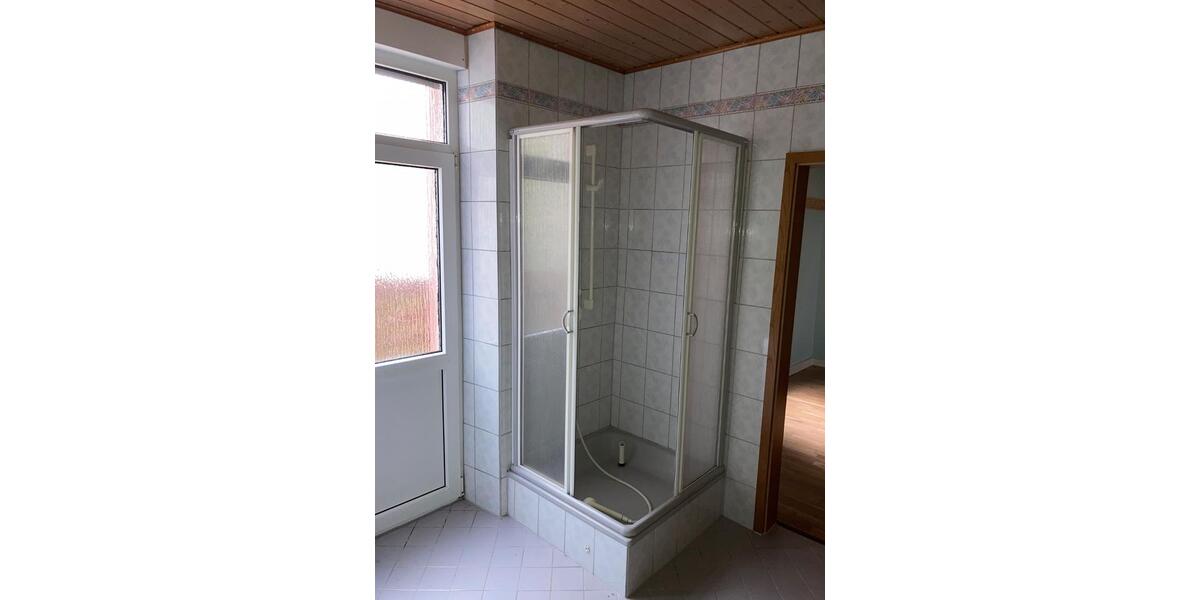 Etagenwohnung Pirmasens Fehrbach - 4.5 Zimmer, 103 m&sup2;, 715&euro; | Angebot:26381939