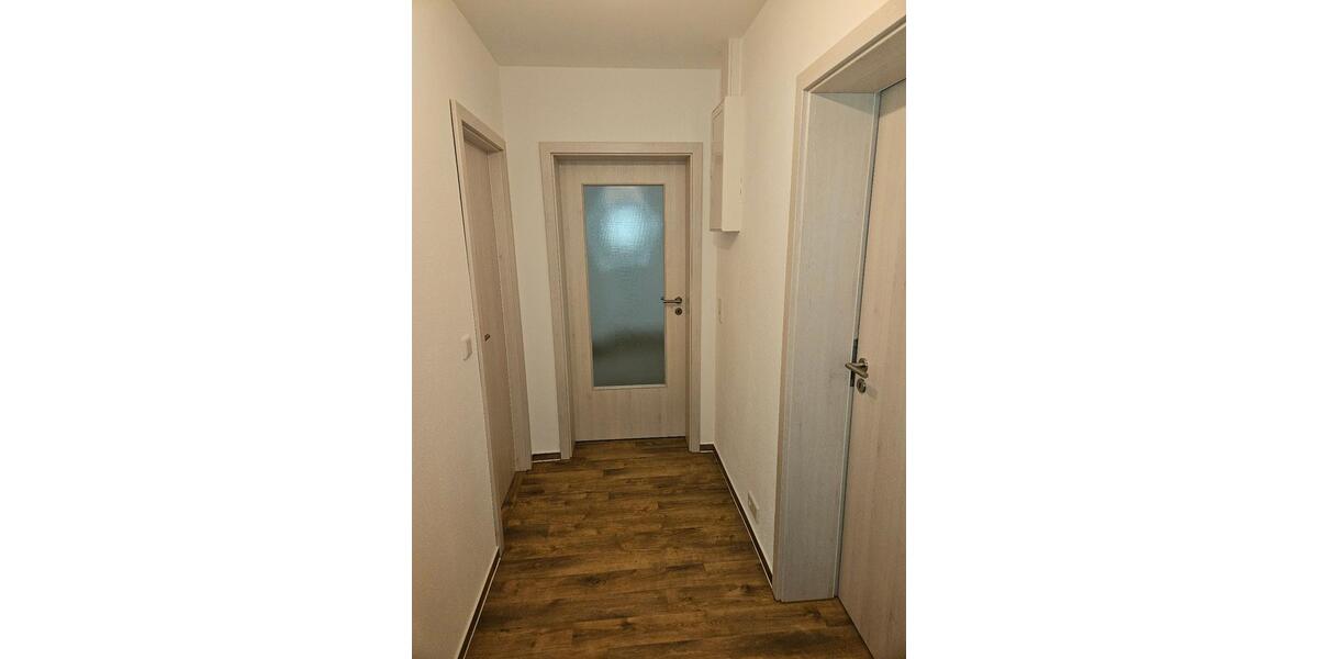 Etagenwohnung Dippoldiswalde - 3 Zimmer, 61 m&sup2;, 430&euro; | Angebot:24891374