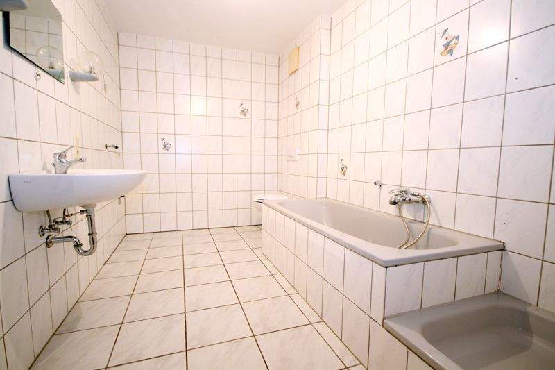 Etagenwohnung Mayen - 5 Zimmer, 105 m&sup2;, 680&euro; | Angebot:25865576