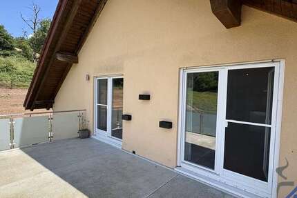 Wohnung Niedermohr - 3 Zimmer, 90 m&sup2;, 1.300&euro; | Angebot:27193752