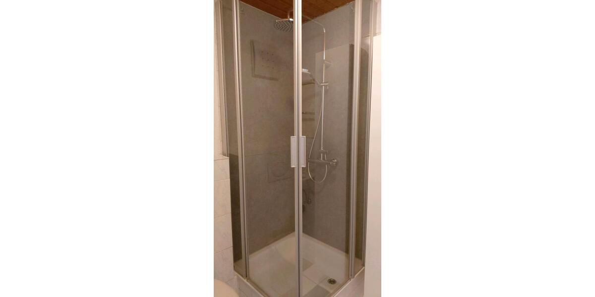 Hochparterre Sachsenheim - 1 Zimmer, 27 m&sup2;, 550&euro; | Angebot:24570637