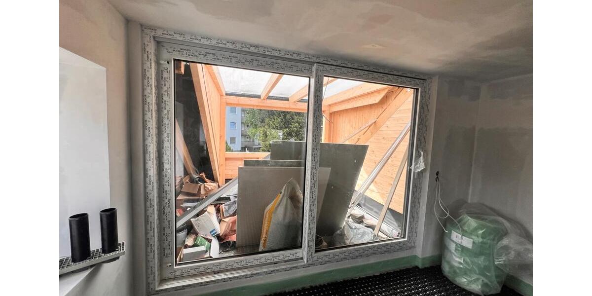 Dachgeschoßwohnung Lehrte - 4 Zimmer, 120 m&sup2;, 1.350&euro; | Angebot:26415929