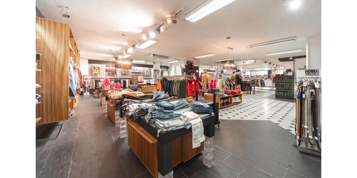 Gewerbeobjekt Villingen-Schwenningen Schwenningen - 1.500&euro; | Angebot:23140037