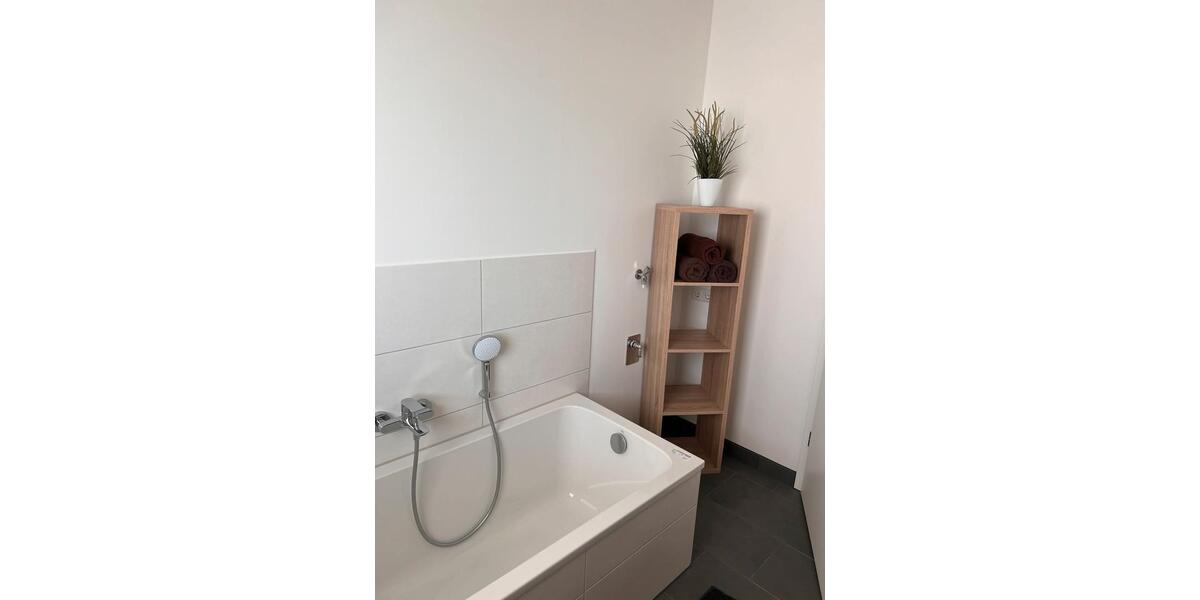 Erdgeschoßwohnung Lindau (Bodensee) - 2 Zimmer, 50 m&sup2;, 1.000&euro; | Angebot:24773551