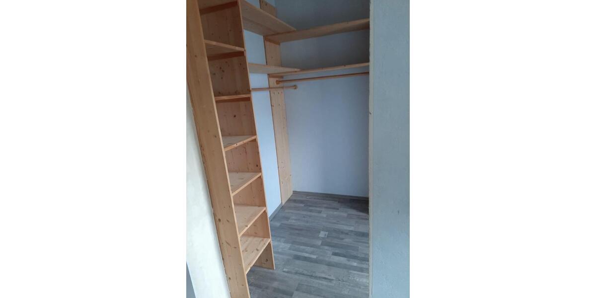 Etagenwohnung Ortenberg - 3 Zimmer, 115 m&sup2;, 950&euro; | Angebot:25903909