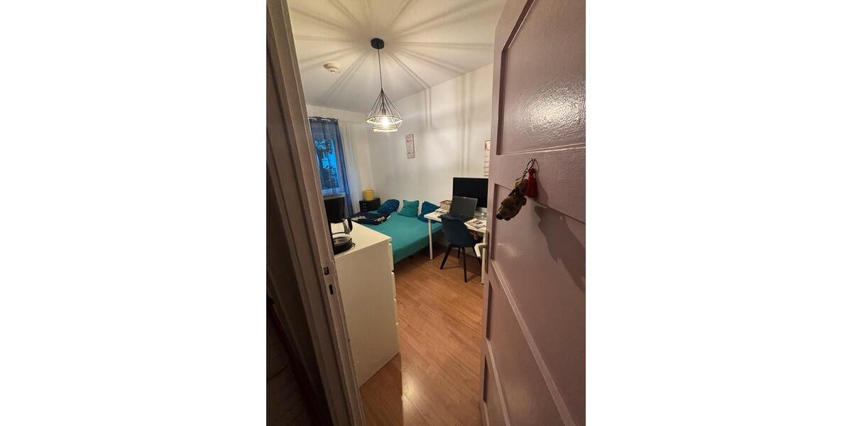 Erdgeschoßwohnung Berlin Mitte - 1 Zimmer, 15 m&sup2;, 500&euro; | Angebot:26615772