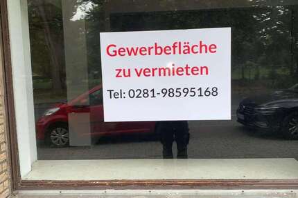 Einzelhandel in Duisburg 2.400 € 150 m² zimmer