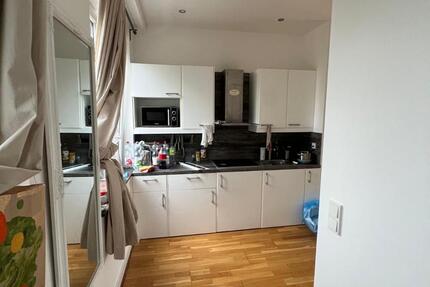 Möblierte 33 m² Wohnung mit Balkon & Aufzug – (nähe Frankfurt) 1 zimmer