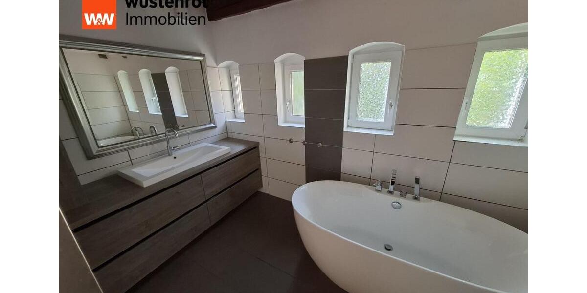 Einfamilienhaus Oranienburg - 3 Zimmer, 100 m&sup2;, 2.200&euro; | Angebot:26579215
