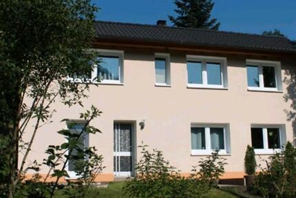 Haus Alpirsbach - 3 Zimmer, 80 m&sup2;, 900&euro; | Angebot:26410792