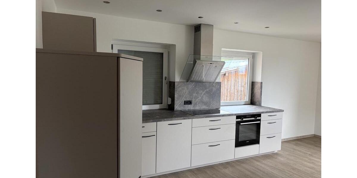 Erdgeschoßwohnung Neureichenau - 5 Zimmer, 125 m&sup2;, 950&euro; | Angebot:26578663
