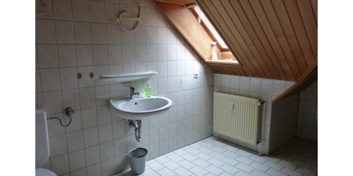 Dachgeschoßwohnung Steyerberg - 3 Zimmer, 70 m&sup2;, 440&euro; | Angebot:24693089