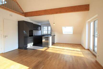 Wohnung Krumbach - 2 Zimmer, 85 m&sup2;, 1.000&euro; | Angebot:24608015