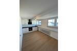 Helle 93 m² Dachgeschosswohnung – Erstbezug nach Renovierung zimmer