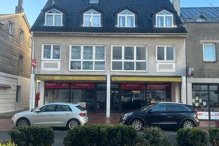 Großes lichtdurchflutetes Ladenlokal mit großer Schaufensterfront, welches für viele Branchen geeignet ist in hoch-frequentierter Lage von Lüdenscheid zimmer
